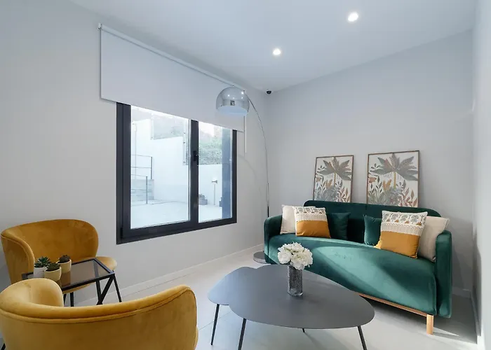 Elegante Y Luminoso En - Apto 5 By *