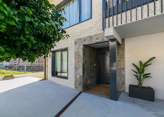 Elegante Y Luminoso En - Apto 5 By * Vigo